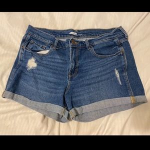old navy womens size 8 midrise medium wash boyfriend shorts